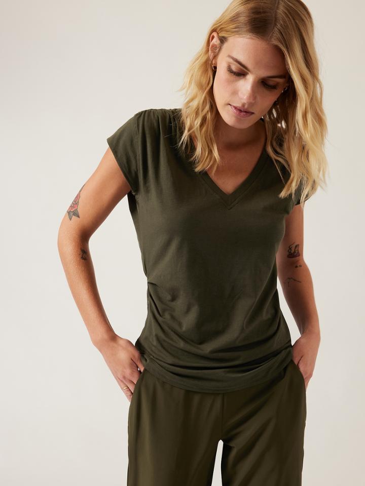 Outbound V-neck Tee