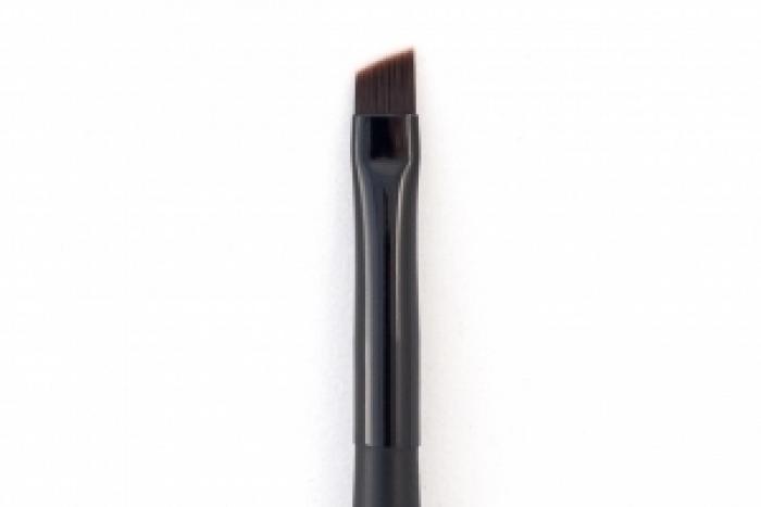 Bh Cosmetics Angled Definer Brush