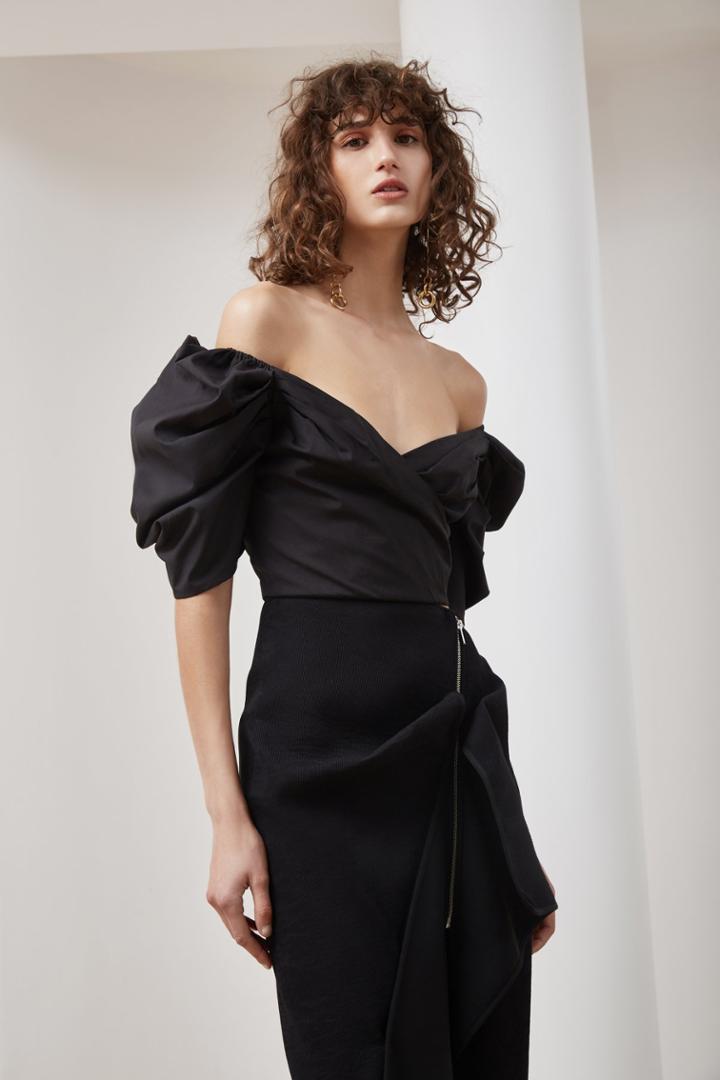 C/meo Collective C/meo Collective Lift Me Short Sleeve Top Blackxl