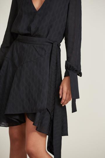 Finders Foundations Skirt Black