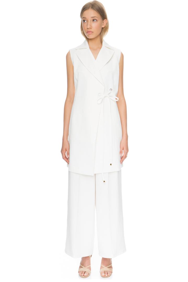 Finders Keepers Undisclosed Vest White