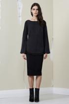 Finders Keepers Aster Long Sleeve Top Black