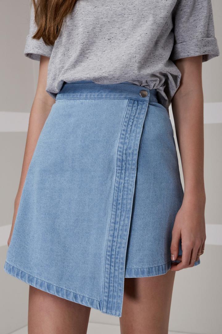 The Fifth Blue Eyes Skirt Light Washed Denim