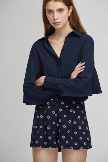 The Fifth The Seeker Short Dark Floral Deco Print