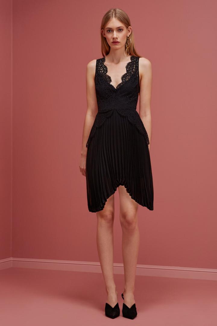 Keepsake Be The One Dress Black