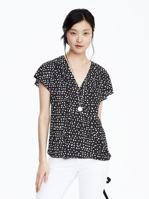 Banana Republic Pleated Wrap Front Top Size L Petite - Reversedotsprintwarms