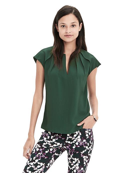 Banana Republic Womens Pleated Crepe Blouse Size L - Deep Hunter