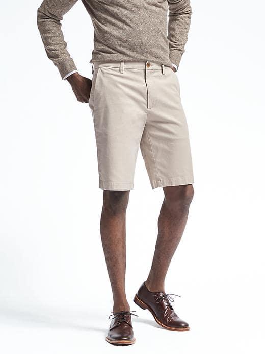 Banana Republic Mens Emerson Straight Stretch Cotton Short - Fall Khaki