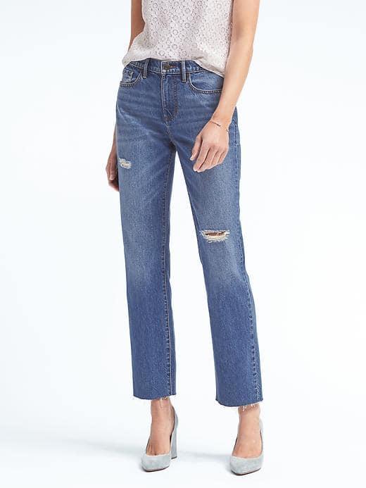 Banana Republic Womens White Oak Fray Hem Vintage Straight Jean - Medium Wash
