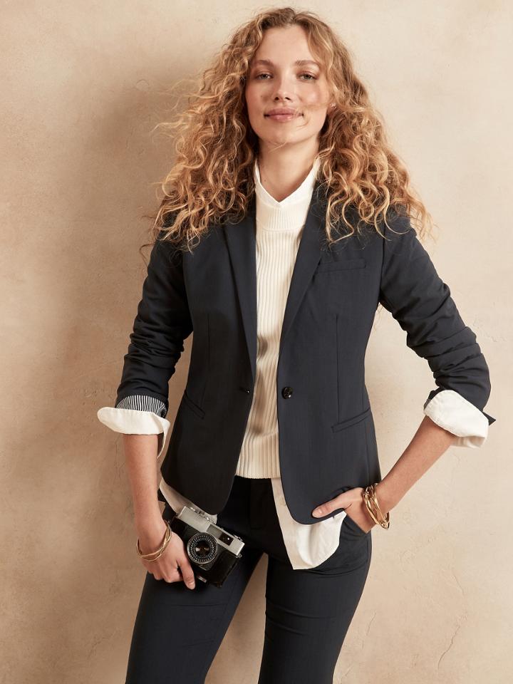 Petite Classic-fit Washable Italian Wool-blend Blazer