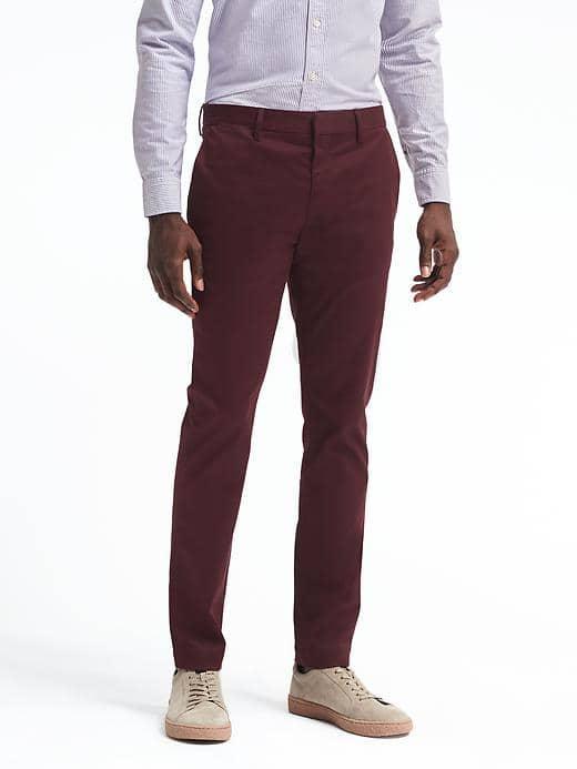 Banana Republic Mens Fulton Skinny Rapid Movement Chino - Burgundy