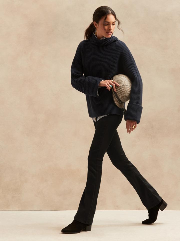 Petite High-rise Flare Soft Sculpt Jean