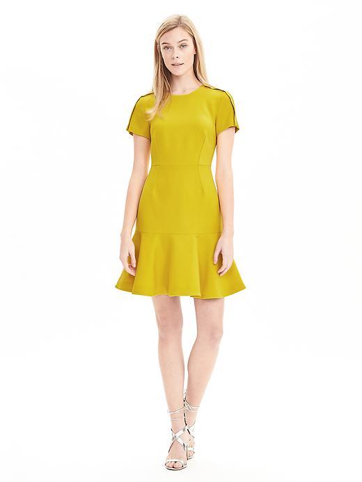 Banana Republic Womens Short Sleeve Flounce Dress Size 6 Petite - Bright Celery