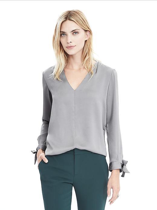 Banana Republic Womens Long Sleeve Aubrey Shirt Size L - Luxe Grey