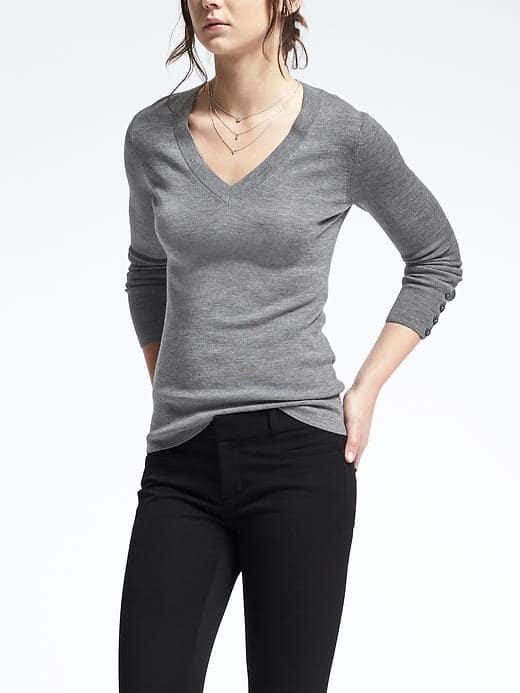Banana Republic Extra Fine Merino Wool Vee Pullover - Charcoal