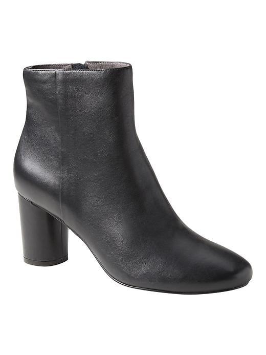 Banana Republic Womens Round Block Heel Bootie Black Leather Size 10