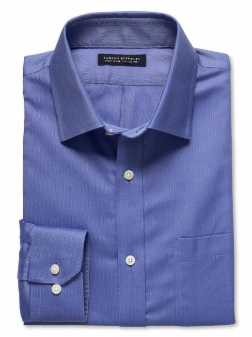 Banana Republic Men's Medium Blue Classic Fit Non-iron Shirt - Medium Blue