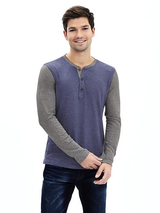 Banana Republic Mens Soft Wash Colorblock Henley Size L Tall - Navy Heather