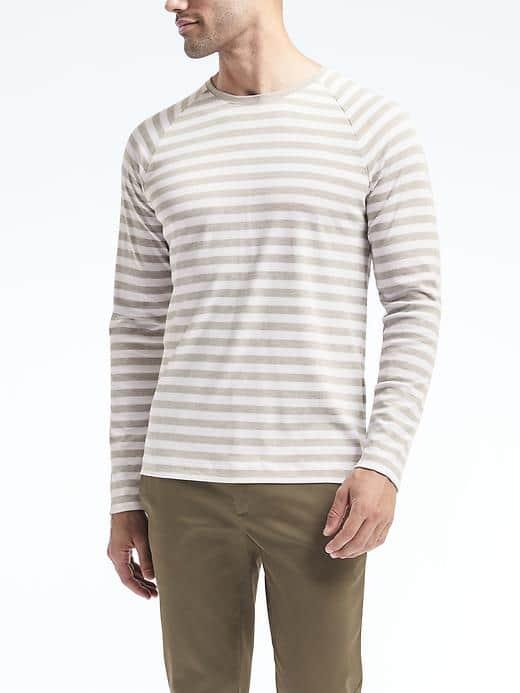 Banana Republic Mens Luxury Touch Long Sleeve Stripe Raglan Crew - Gray Sky