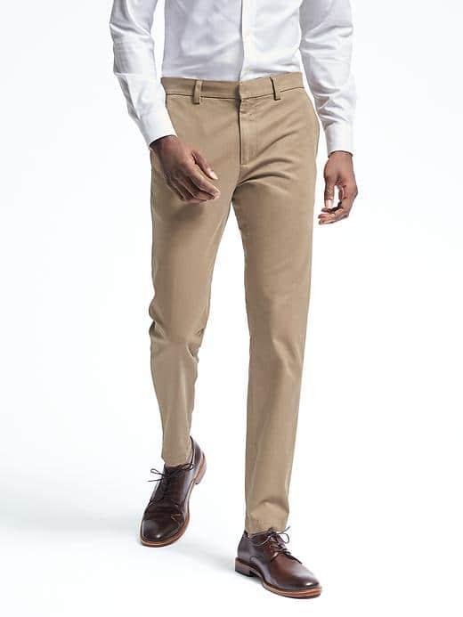 Banana Republic Mens Aiden Slim Chino - Acorn