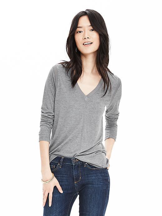 Banana Republic Womens Rib Trim V Neck Tee Size L - Heather Gray