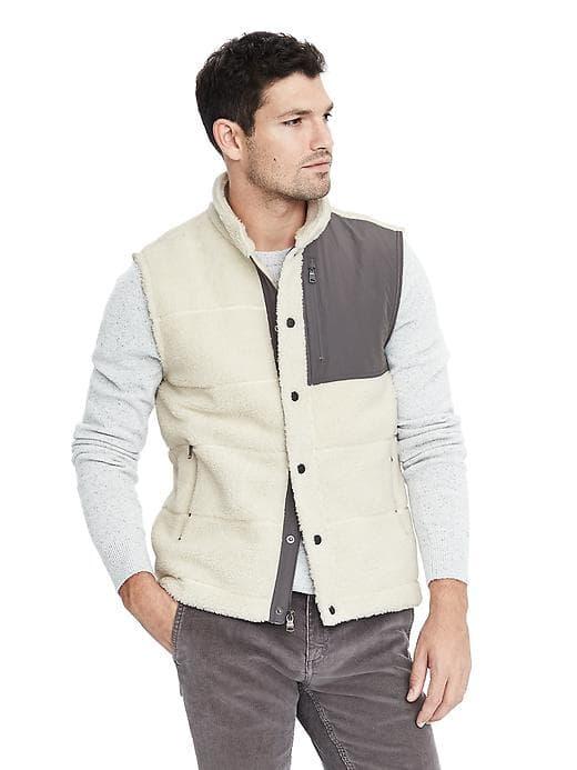 Banana Republic Mens Sherpa Vest - Cream