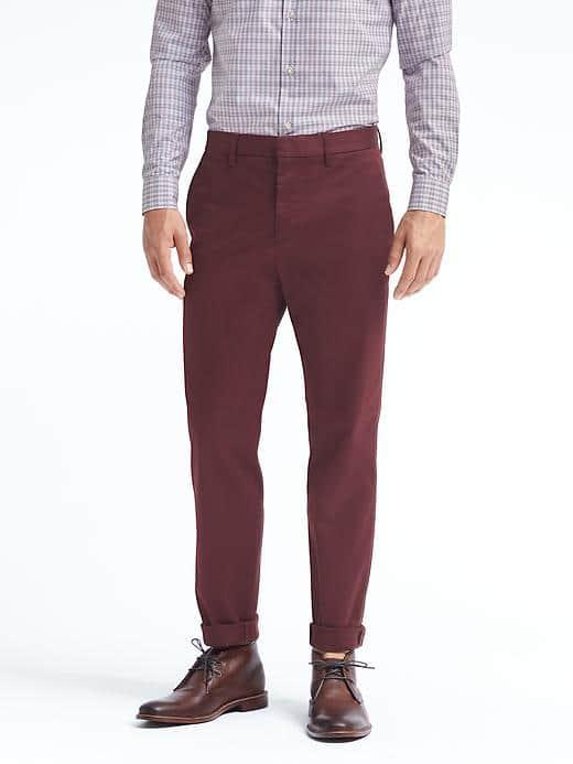 Banana Republic Mens Mason Tapered Rapid Movement Chino - Burgundy