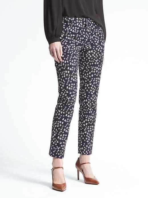 Banana Republic Womens Sloan Fit Navy Floral Pant - Navy