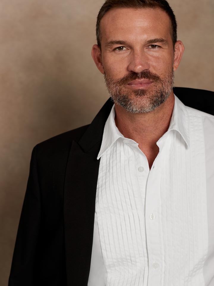 Standard-fit Tuxedo Dress Shirt