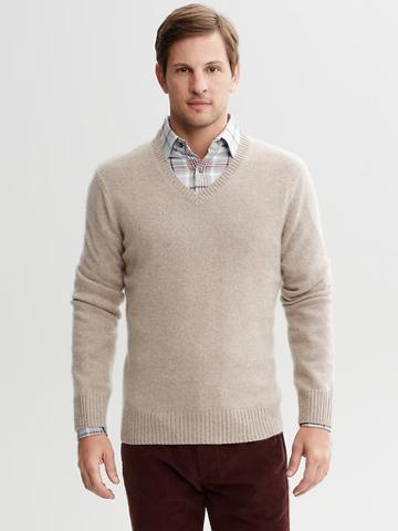 Banana Republic Cashmere V Neck Sweater