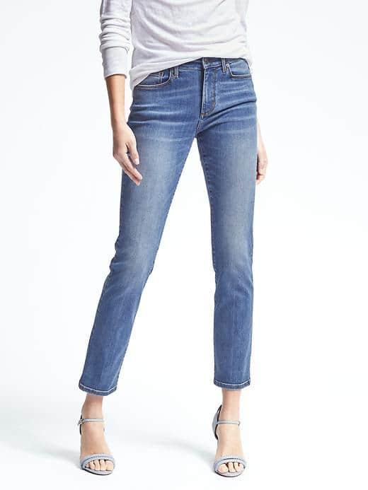 Banana Republic Womens Girlfriend Fit Light Wash Sculpt Jean - Light Wash