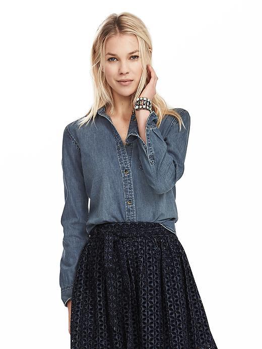 Banana Republic Womens Destructed Denim Shirt Size L - Medium Wash