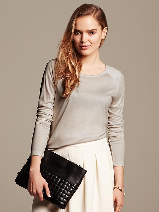 Banana Republic Quilted Whisper Tee Size Xs Petite - Shenandoah Taupe