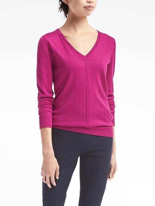 Banana Republic Womens Silk Casmere Vee Pullover - Magenta Sky