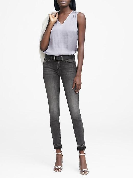 Banana Republic Womens Petite Skinny Black Jean With Frayed Hem Black Size 24