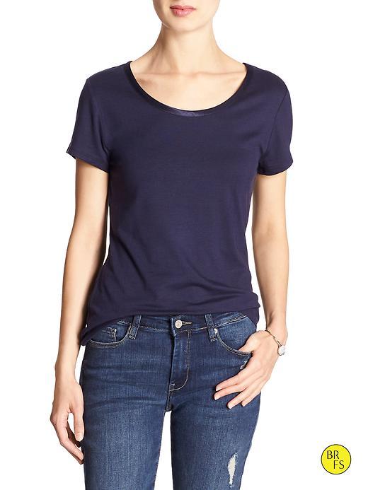 Banana Republic Factory Luxe Touch Tee Size L - Fall Navy