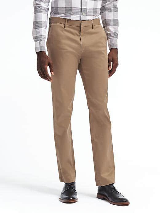 Banana Republic Mens Aiden Slim Rapid Movement Chino - Airforce Khaki