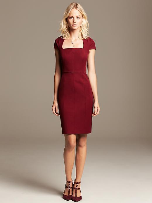 Banana Republic Womens Sloan Sheath Size 0 - Light Red Rhine