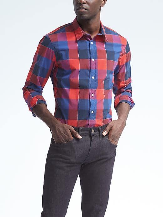 Banana Republic Mens Grant Fit Custom Wash Bold Buffalo Check Shirt - Lipstick Red