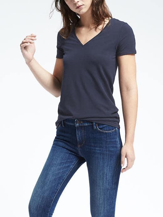 Banana Republic Womens Layering Vee Neck Tee - Preppy Navy