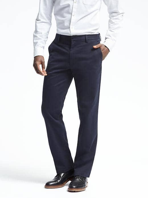 Banana Republic Mens Dawson Relaxed Chino - True Navy