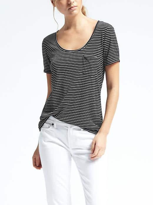Banana Republic Womens Signature Scoop Neck Stripe Pocket Tee - Black
