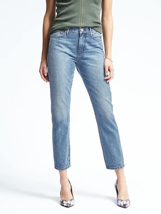 Banana Republic Womens Girlfriend Fit White Oak High Rise Vintage Jean - Light Wash