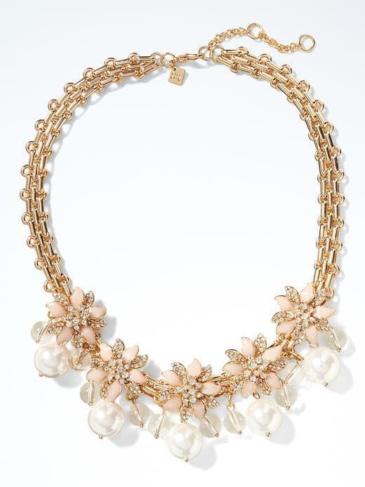 Banana Republic Womens Pearl Blossom Focal Necklace - Pearl