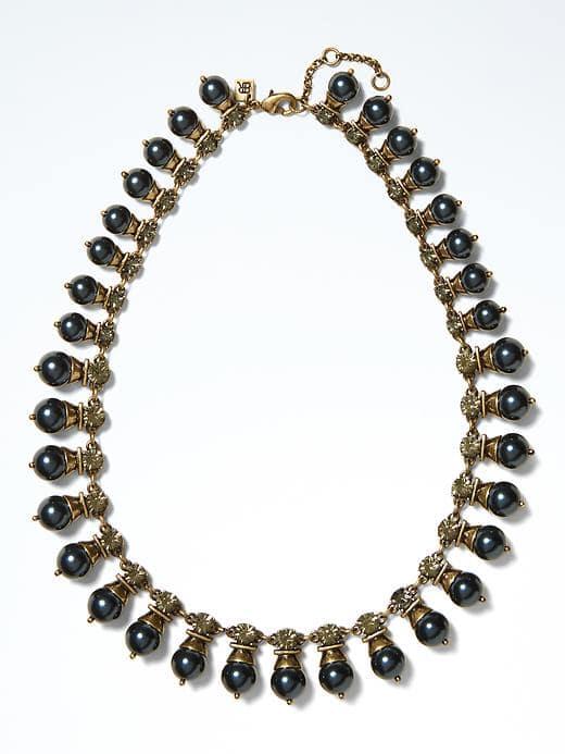 Banana Republic Pearl Heirloom All Around Necklace - Blue