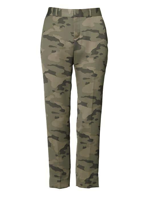 Banana Republic Womens Avery Fit Camo Print Pant - Olive