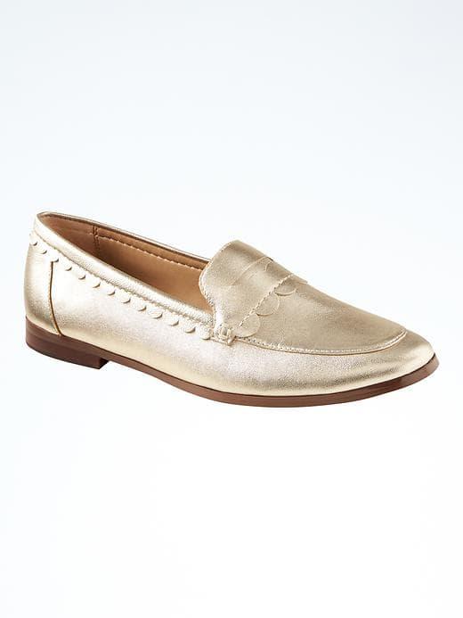 Banana Republic Demi Scallop Detail Loafer - Gold