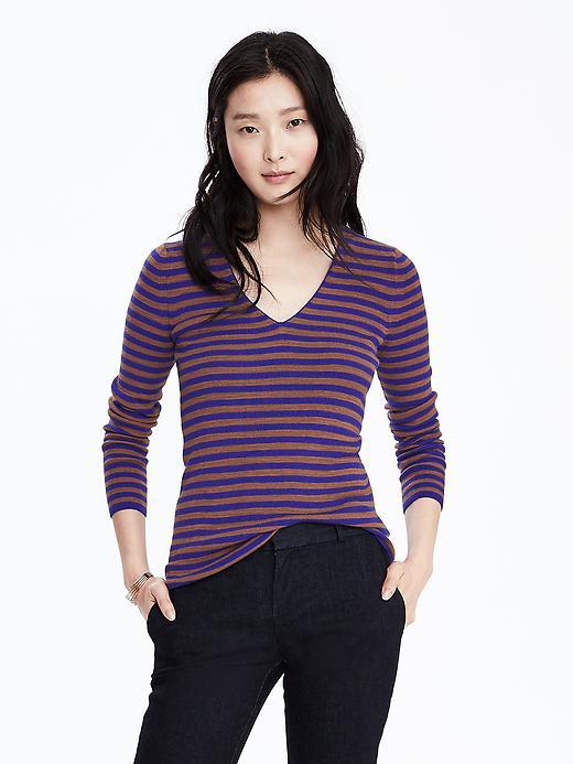 Banana Republic Womens Skinny Vee Pullover Size M - Camel