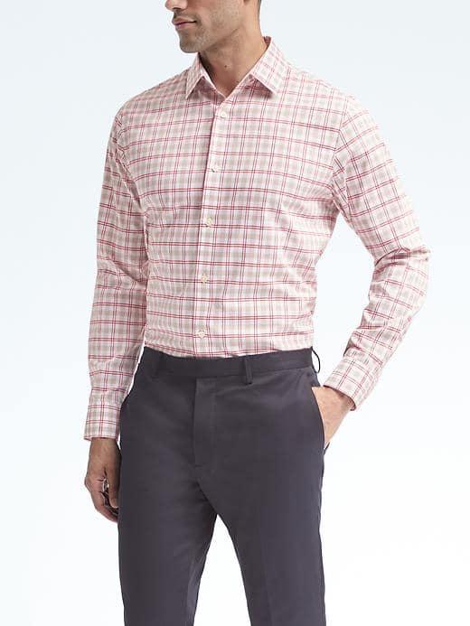 Banana Republic Mens Camden Fit Non Iron Cross Plaid Shirt - Red