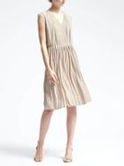 Banana Republic Womens Lace Trim Pleated Dress - Oyster Pearl